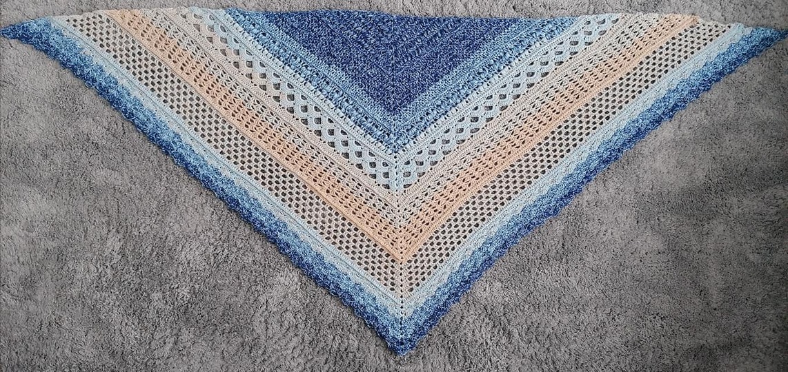 Häkelanleitung - Tuch "Kayla"