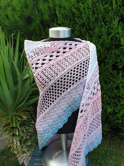 Häkelanleitung - Tuch "Kayla"