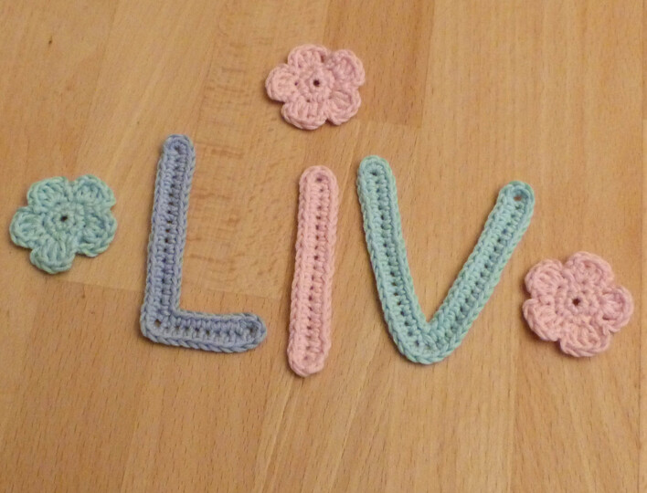 Crochet pattern slim letters A-Z