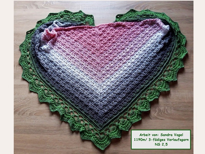 Häkelanleitung "Tuch 2022" - Größe beliebig