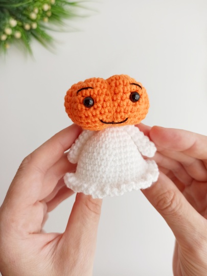 Halloween ghost with a pumpkin head, amigurumi ghost halloween decor