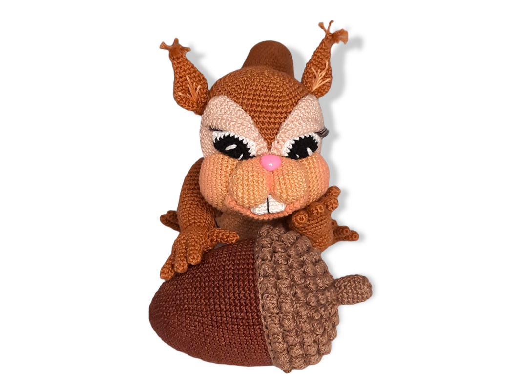 Crochet Pattern "Hedwig" The Squirrel - Image 3