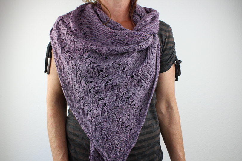 Strickanleitung Dreieckstuch – elegantes asymmetrisches Lacetuch