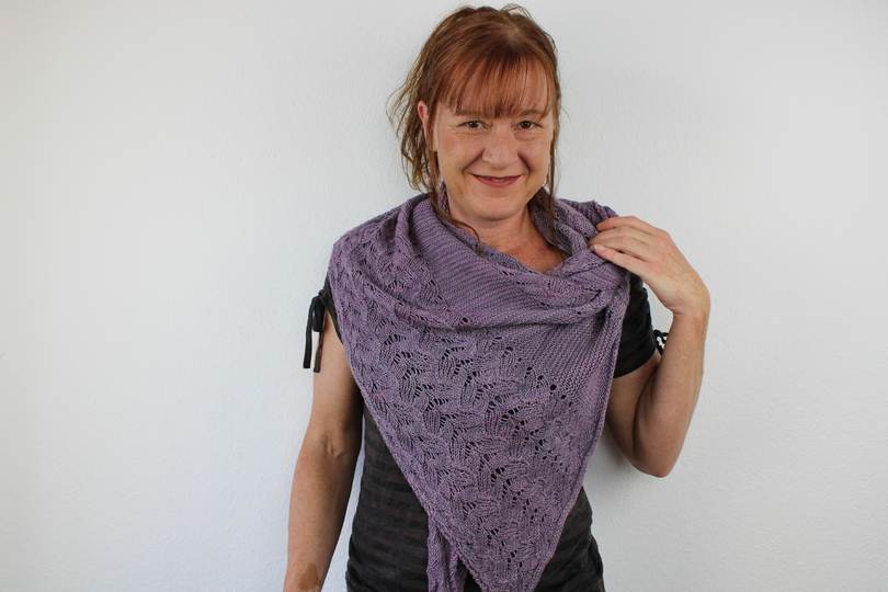 Strickanleitung Dreieckstuch – elegantes asymmetrisches Lacetuch