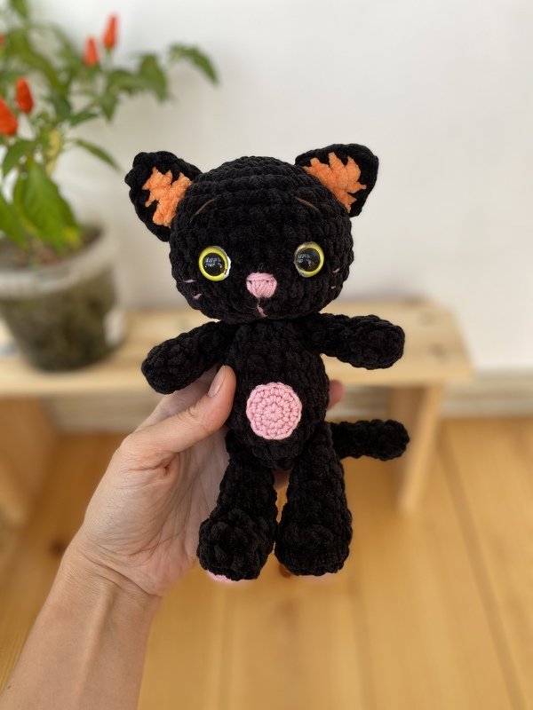 Crochet pattern Black cat plush toy, Amigurumi halloween kitty, fall decor - Image 5