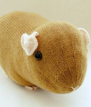 Guinea Pig Bolster Cushion Knitting Pattern - Image 2
