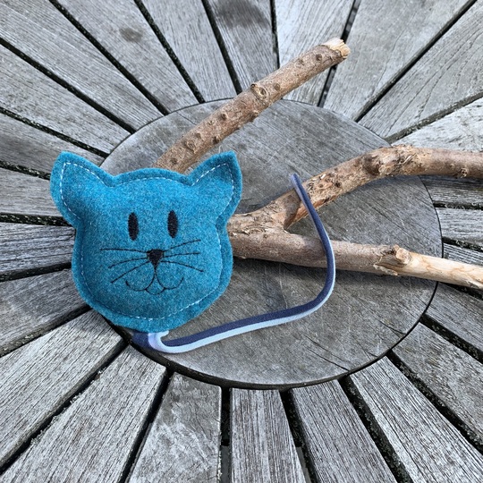 Katze Stickdatei ITH 10x10 Katzenspielzeug Haustierbedarf