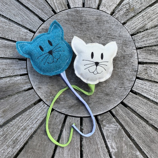 Katze Stickdatei ITH 10x10 Katzenspielzeug Haustierbedarf