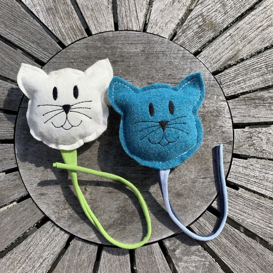 Katze Stickdatei ITH 10x10 Katzenspielzeug Haustierbedarf