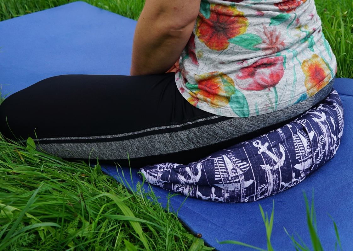 Yogakissen Halbmond Kissen nähen Beamer