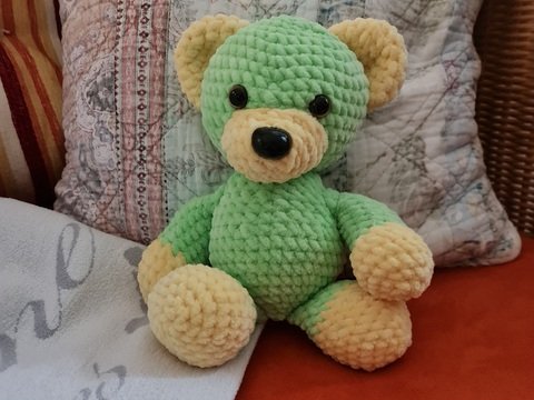 Der kleine Bär "Kuschel"