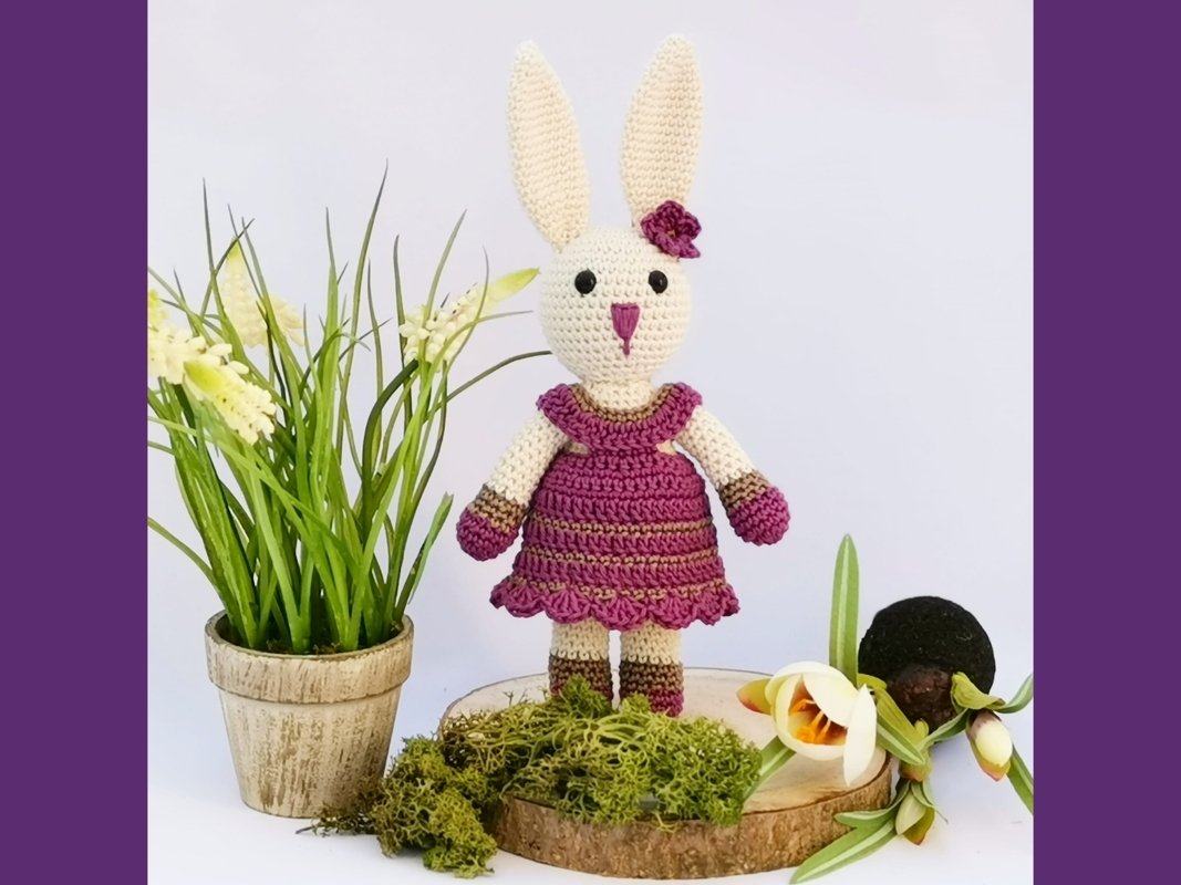 Little Cutie Bunny with Dess - crochetpattern
