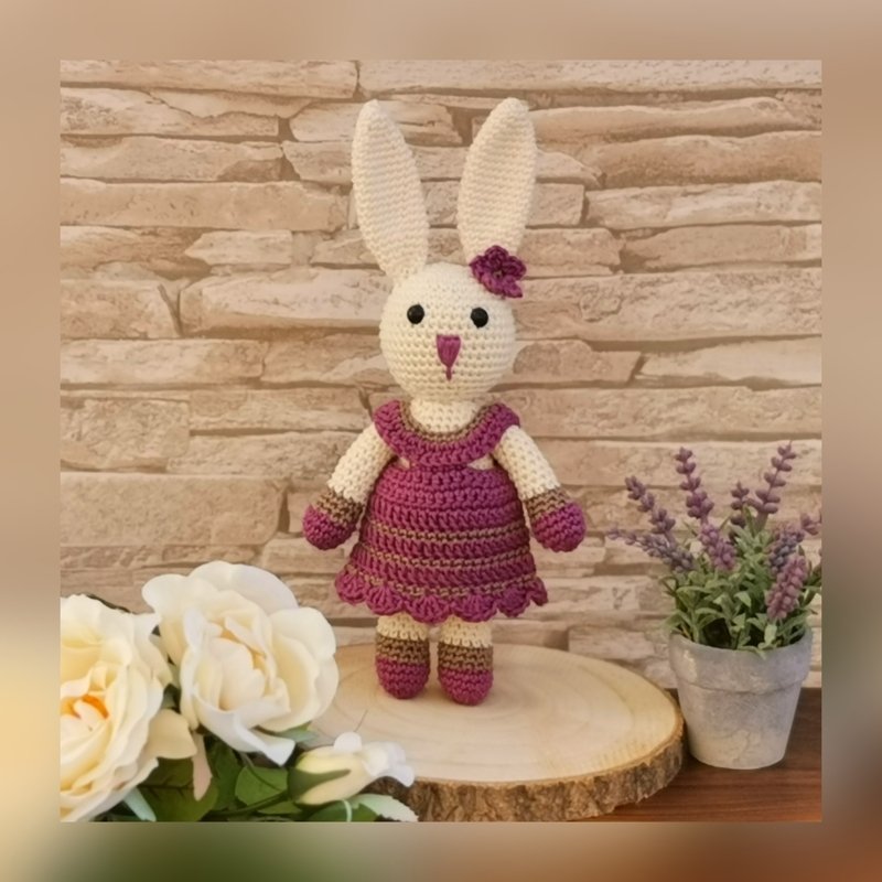Little Cutie Bunny with Dess - crochetpattern