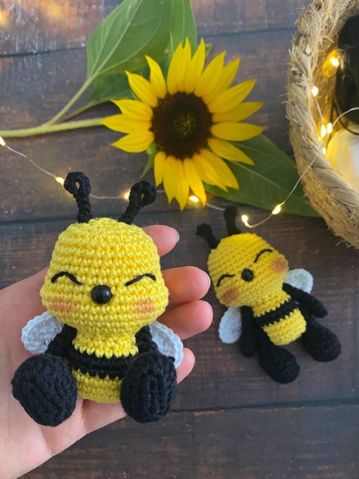 Bee/ Bumblebee
