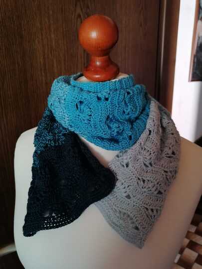 no 2 - Häkelanleitung für einen schicken und lässigen Schal