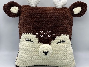Crochet Pattern - Cushion cover / cuddly deer / comforter