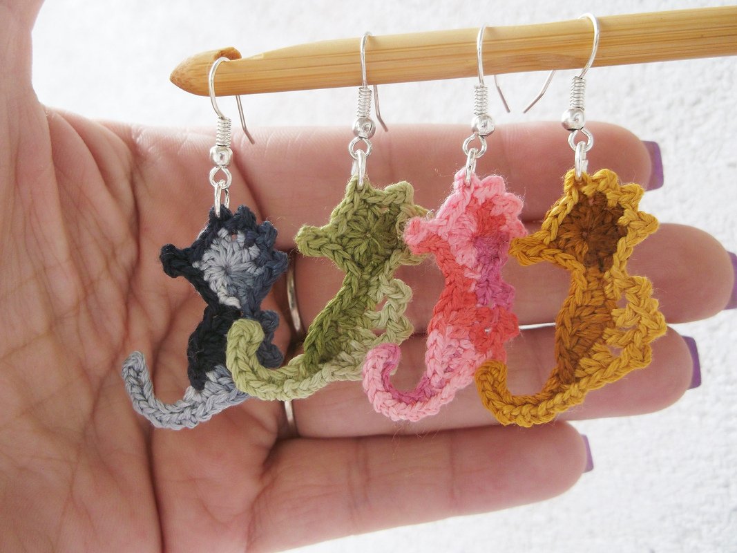 Seahorse earrings - Image 3