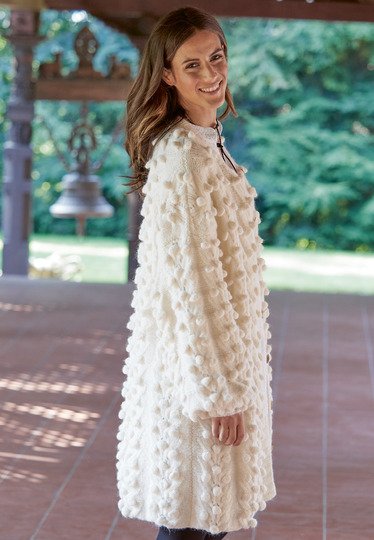 Voluminöser und leichter Mantel