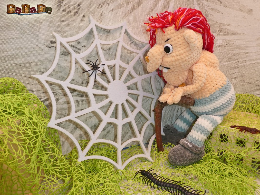 Hexe Minerva von Hexenbesen, Häkelanleitung von DaDaDe - Bild 2