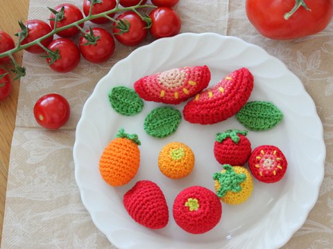 Häkelanleitung "Bunter Tomaten-Teller für die Kinderküche"