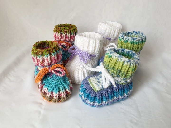 Strickanleitung Baby-Schuhe, Booties ohne Nadelspiel, ca. 10 cm  #308