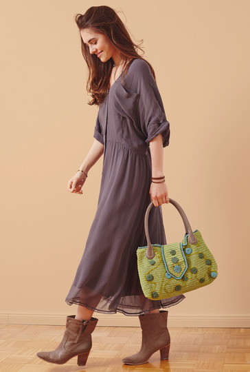 Großer, gehäkelter Shopper in Grün mit Schulterriemen