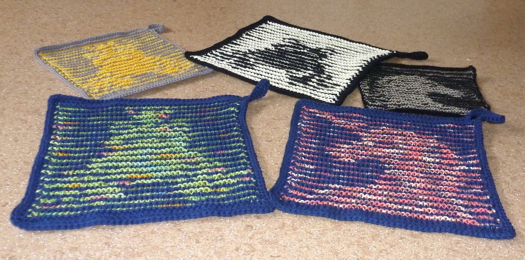 Einhorn &amp; Froschkönig - märchenhafte Lappen in Schattenstricktechnik