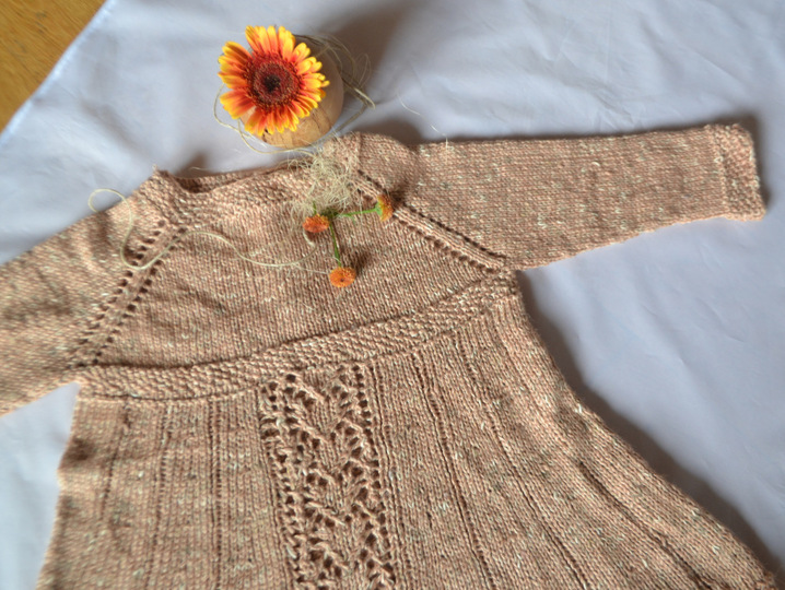 Kinder Kleid * Mädchen * 3 Größen * Strickanleitung