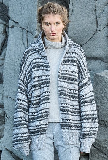 Gestreifte Kapuzenjacke