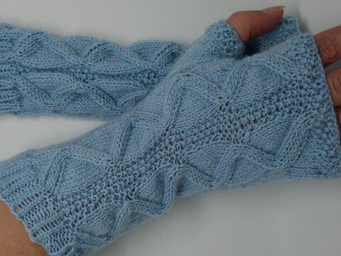 Strickanleitung Handstulpen "Celine"