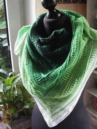 "Frerke" - Anleitung für ein Dreieckstuch in 3D-Optik