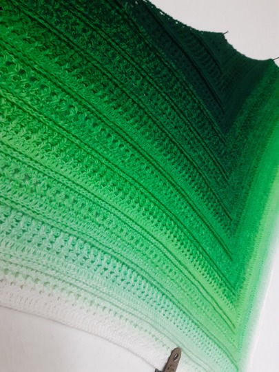 "Frerke" - Anleitung für ein Dreieckstuch in 3D-Optik