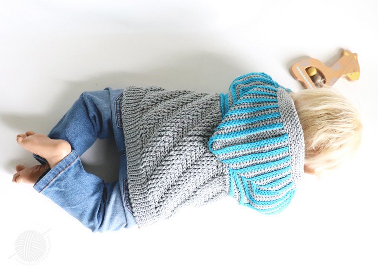 Baby & children's jumper "Leon" (sizes 0 m.-5 y., two or one colour)