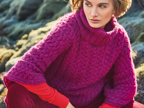 Quergestrickter Hebemaschenpulli