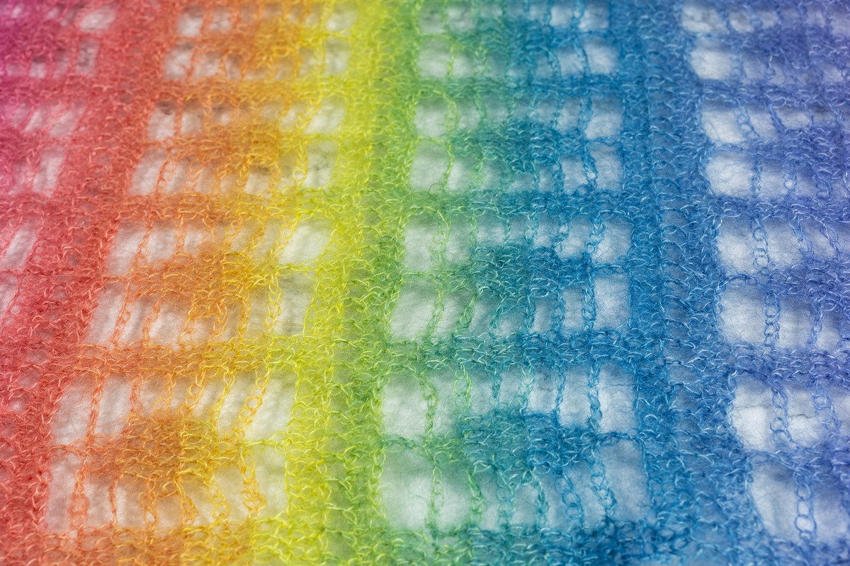 Featherweight mohair shawl in rainbow colors - instruction for crochet - Image 2