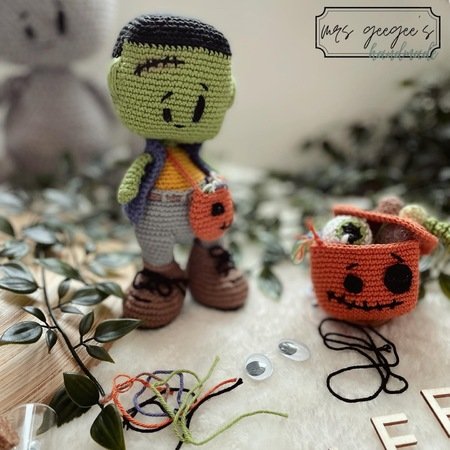 Crochet Pattern - Monsterboy Frankengeegee PDF English