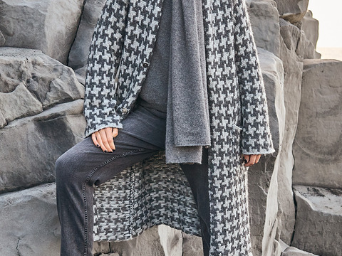 Mantel im Hahnentrittmuster