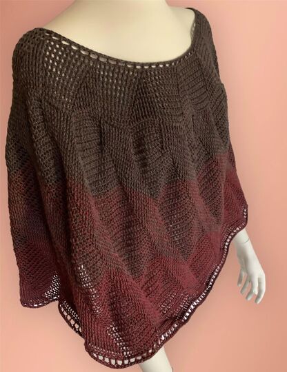 Alva - Überwurf/Poncho häkeln in allen Damengrößen