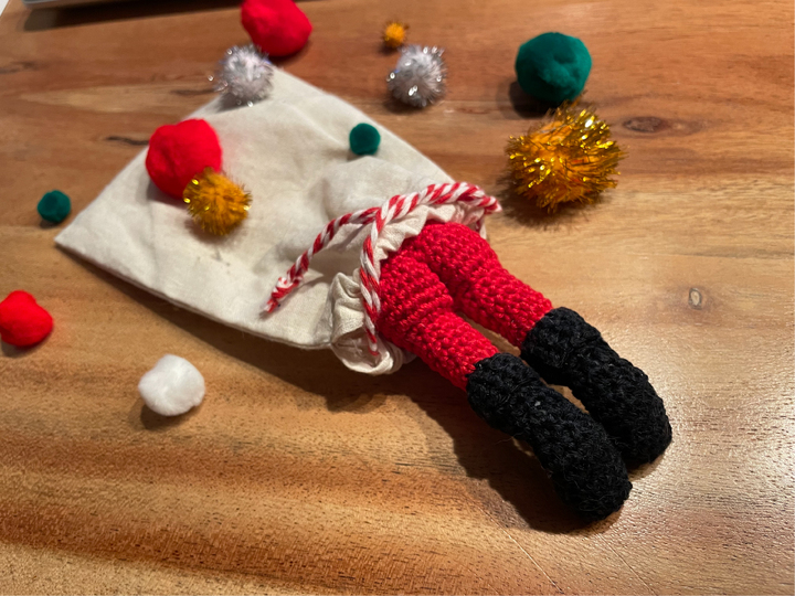 Magnet Weihnachtsmann Häkelanleitung