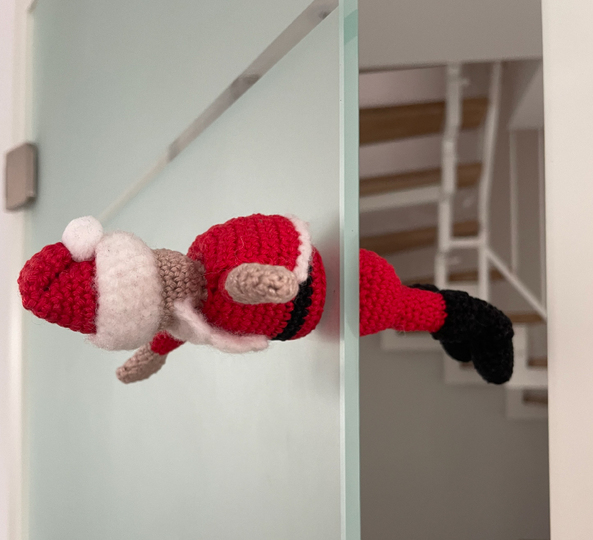 Magnet Weihnachtsmann Häkelanleitung