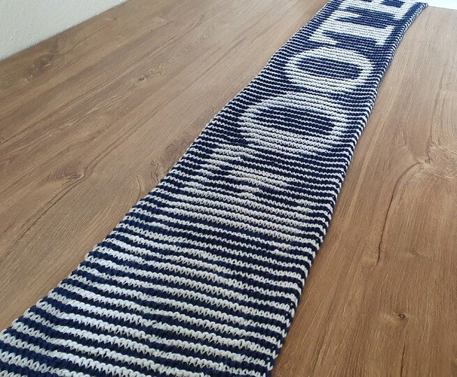 "Football", Shadow Knitting, Illusion Knitting, Motif Scarf