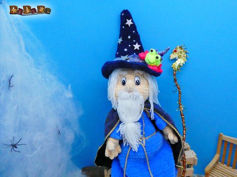 Zauberer Magnus der Mutige, Häkelanleitung von DaDaDe