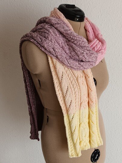 Strickanleitung für den Schal "Xhevahire"