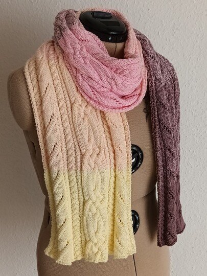 Strickanleitung für den Schal "Xhevahire"