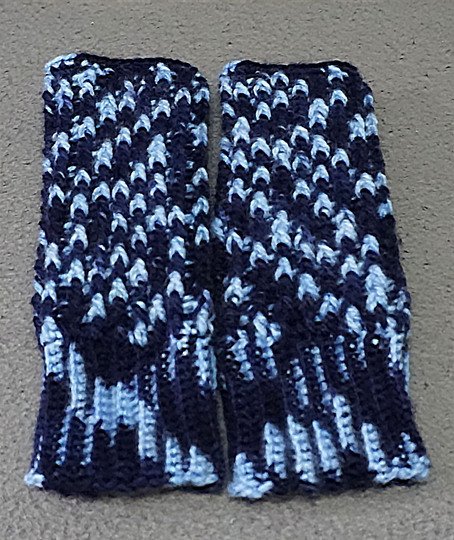 Häkelanleitung für Armstulpen - Perfekt angepasst an deine Hände!