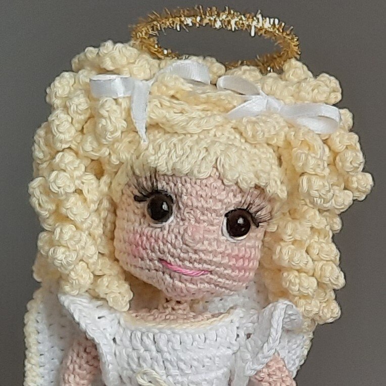 Weihnachts Engel Angie mit Flügel und Gold Harfe - Amigurumi Häkelanleitung
