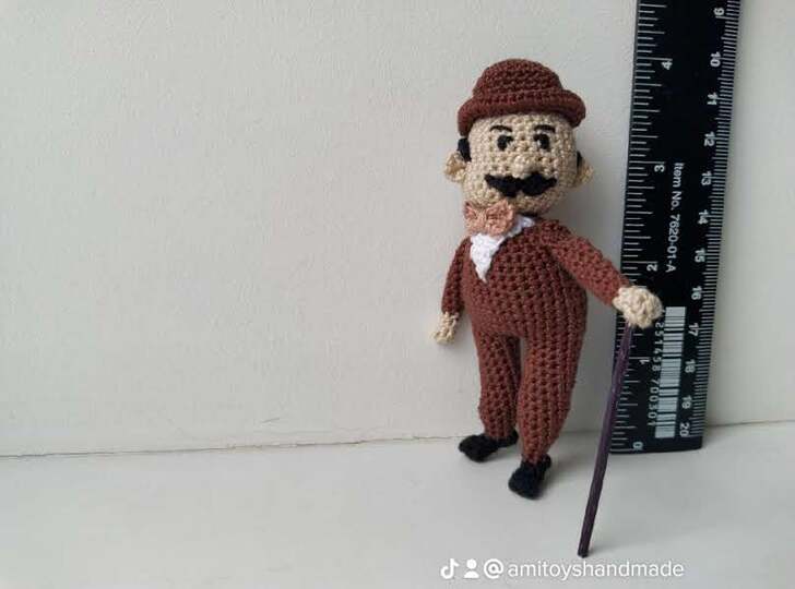 Crochet Gentleman, amigurumi man, miniature doll, dollhouse