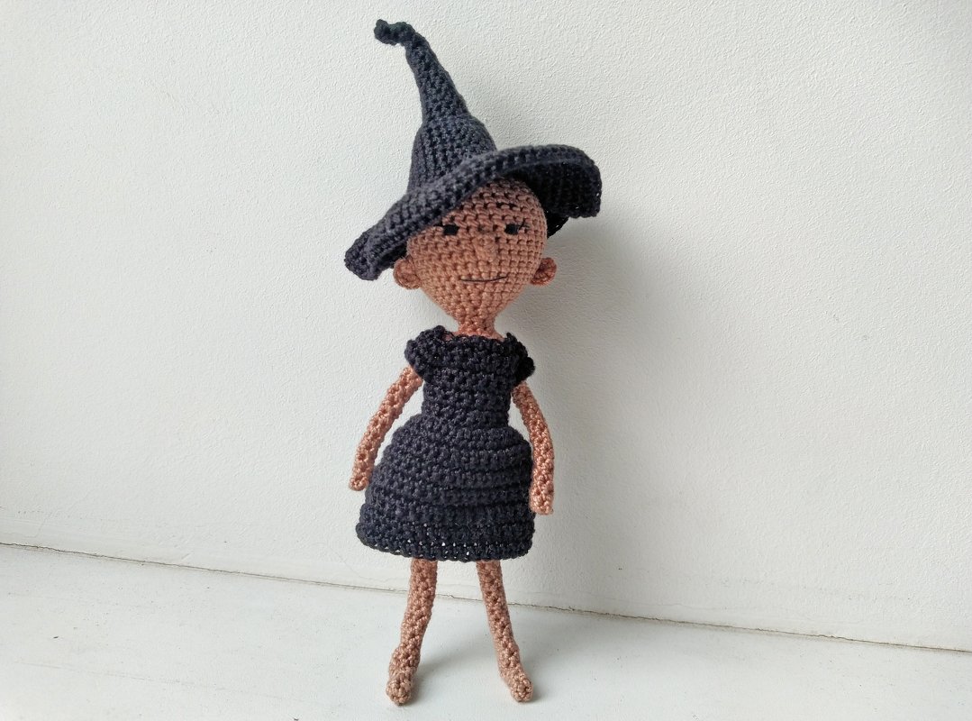 The Witch, miniature mystery girl, amigurumi doll - Image 2