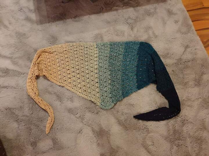 Häkelanleitung Tuch Caitlen