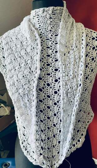 Häkelanleitung Tuch Caitlen